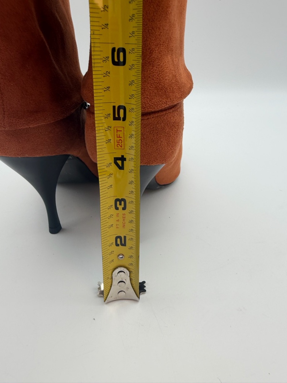 READ Rust Suede Pointed-Toe Slouch Booties sz6 - Picture 8 of 8